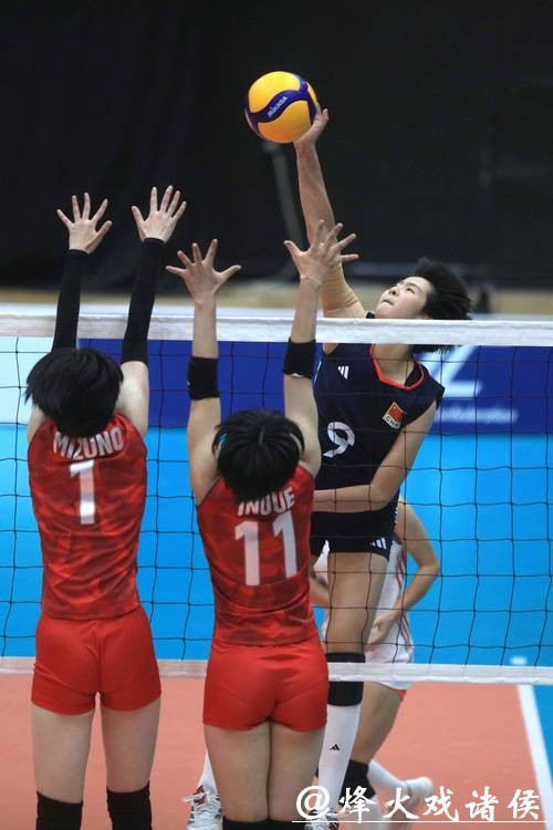 中国队获第二届亚洲U16女子排球锦标赛季军 中国队获第二届亚洲U16女子排球锦标赛季军